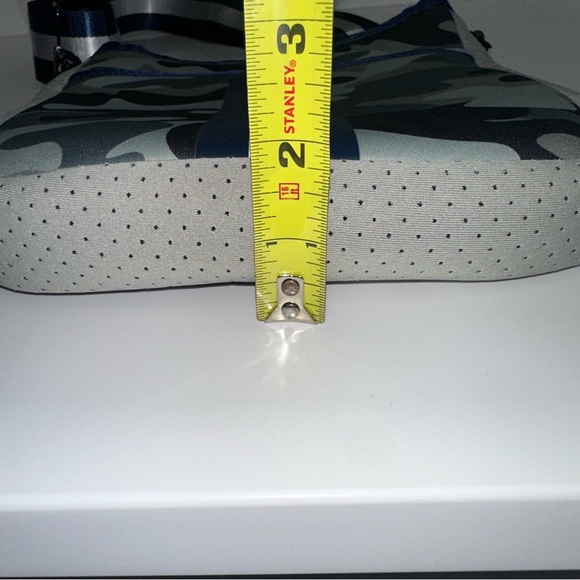 Haute Shore Neoprene Camo Crossbody Bag Blue White Stripe Strap - Picture 12 of 12